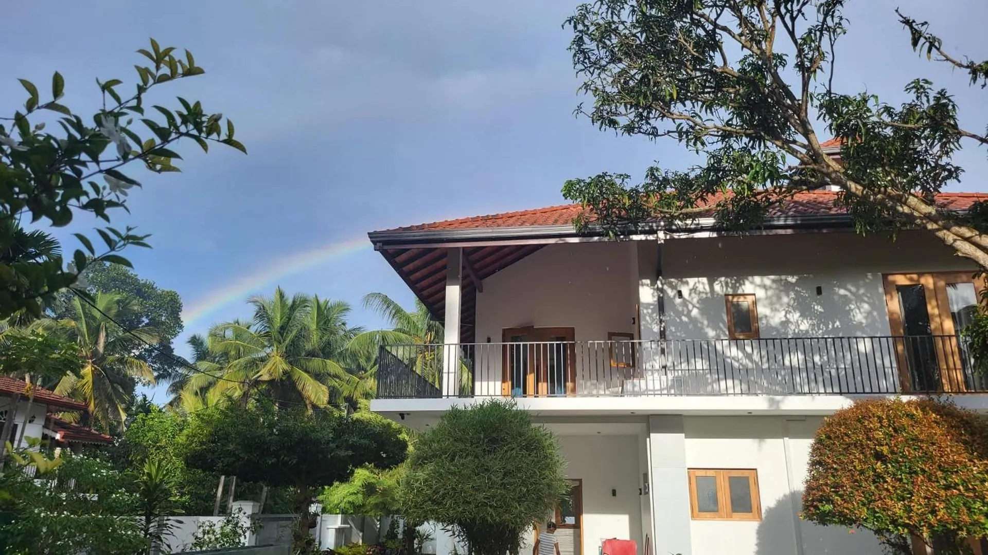 Parrot Paradise Negombo 0*,