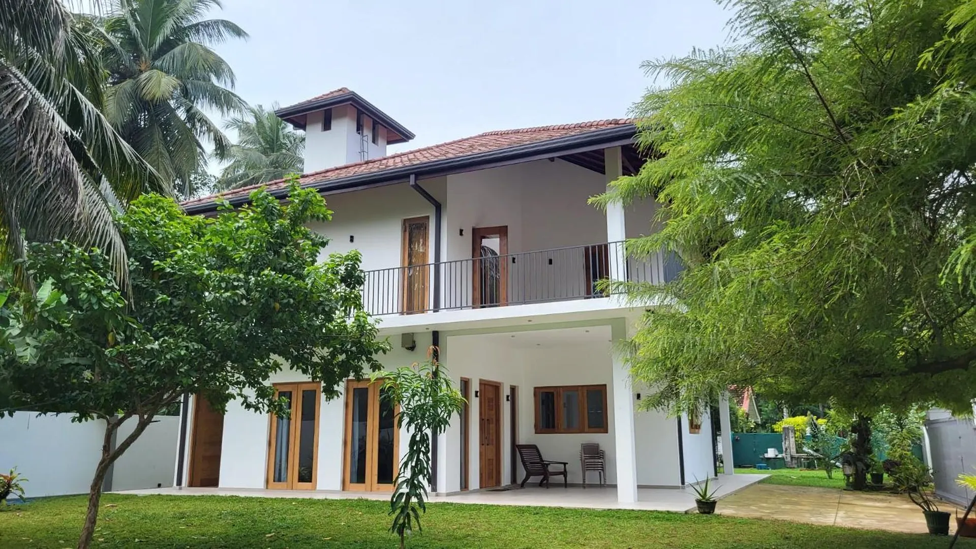 Rum i privatbostad Parrot Paradise Negombo