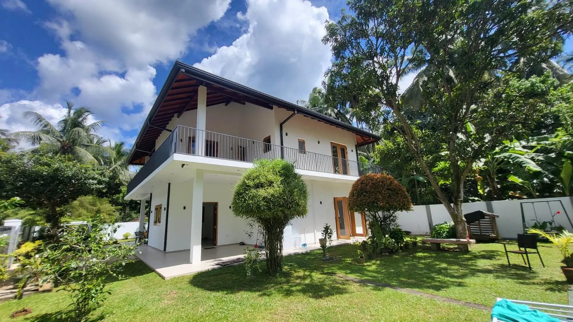 Parrot Paradise Negombo Rum i privatbostad